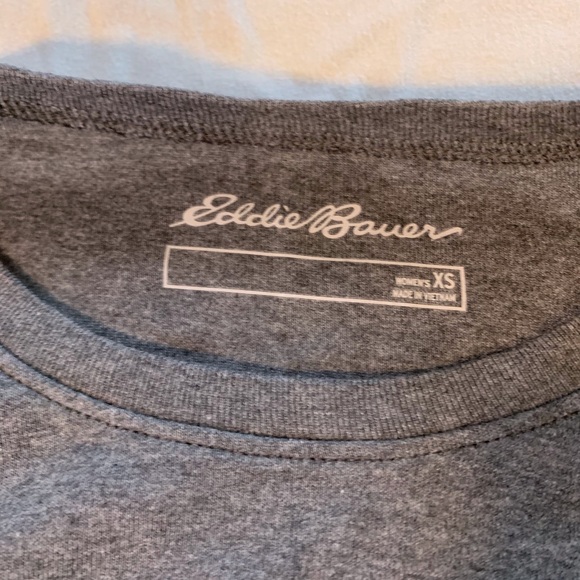 Eddie Bauer women’s long sleeved tee (gray) - Picture 3 of 3